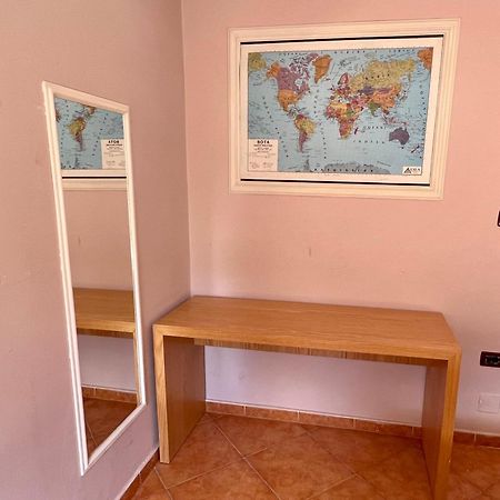 Apartment In Skanderbeg Square - Tirana Center 1 المظهر الخارجي الصورة
