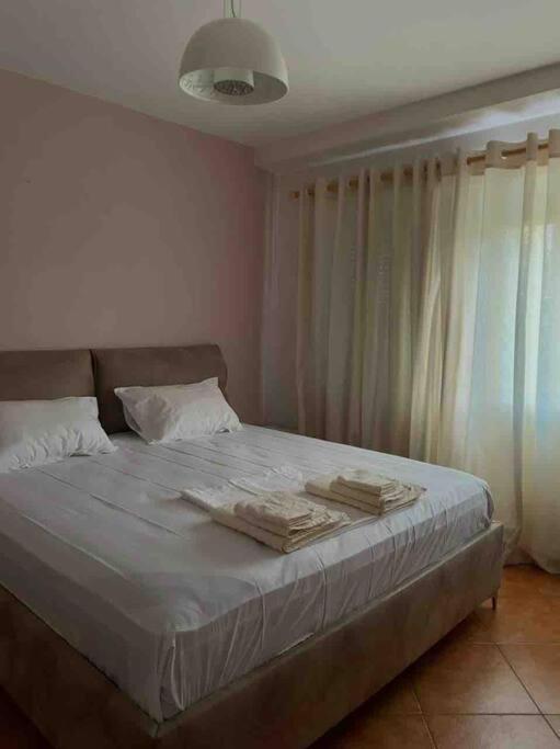 Apartment In Skanderbeg Square - Tirana Center 1 المظهر الخارجي الصورة