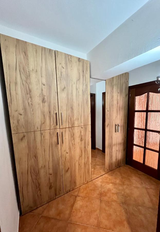 Apartment In Skanderbeg Square - Tirana Center 1 المظهر الخارجي الصورة