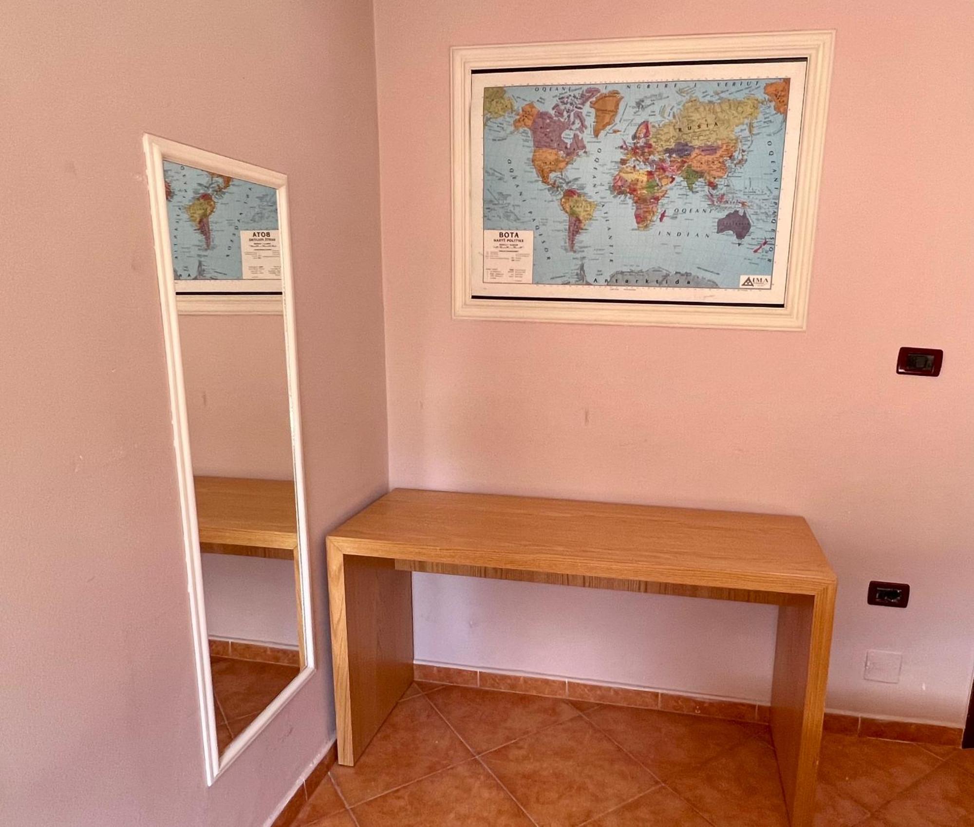 Apartment In Skanderbeg Square - Tirana Center 1 المظهر الخارجي الصورة